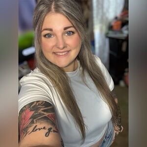 Meet your Posher, Brittany